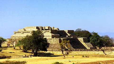 瓜迪奥拉看好塞门约未来，中场进球困扰及对哈兰德依赖引发讨论